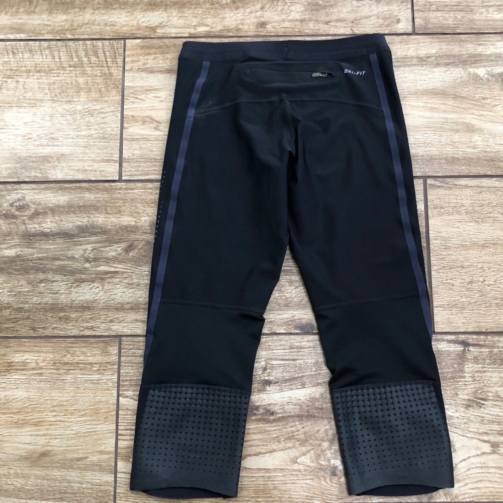 Nike leggings Size Small Dri Fit Reflective Speed - Picture 7 of 8